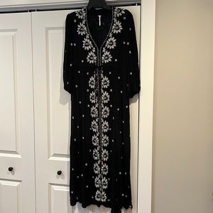 Free People long black & white dress. Size small. Worn once.